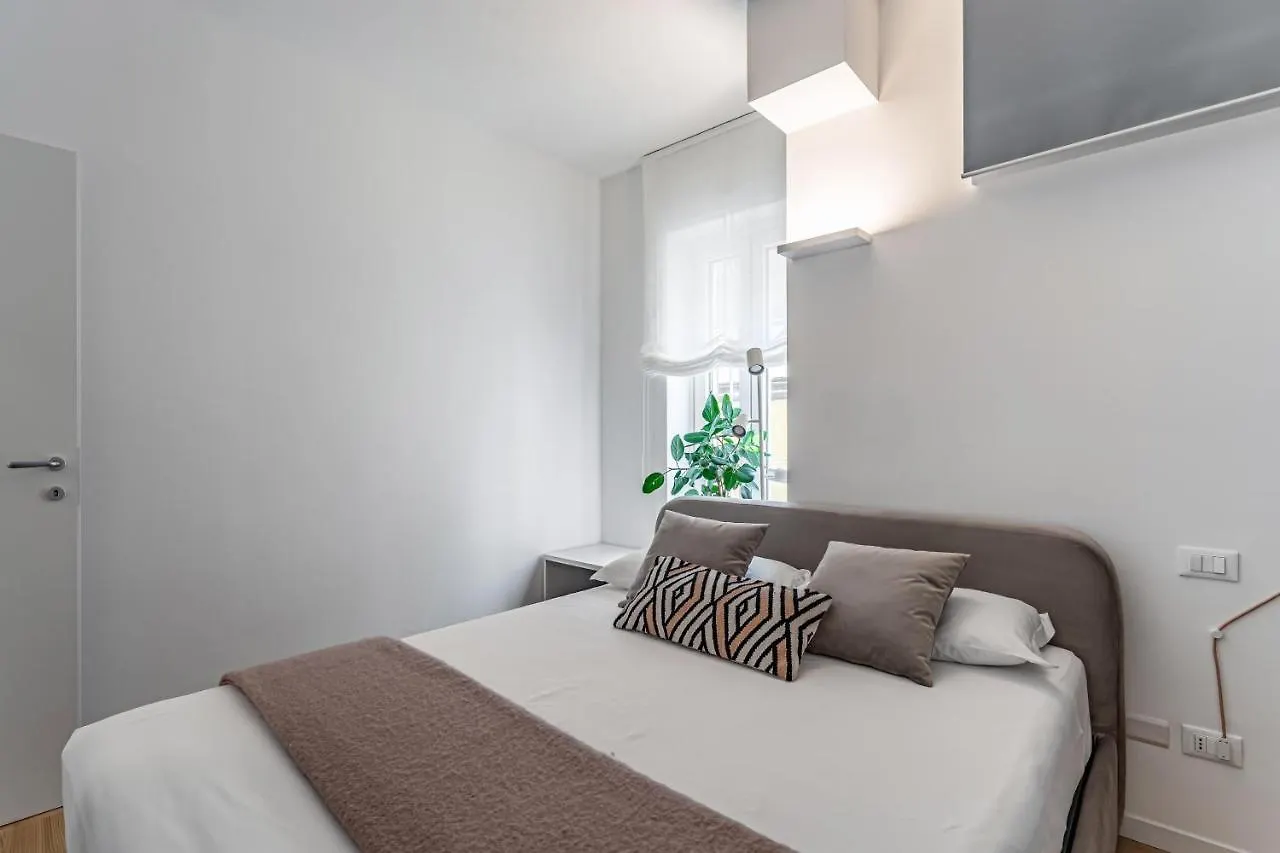 Milano Apartments S Agostino - Porta Genova