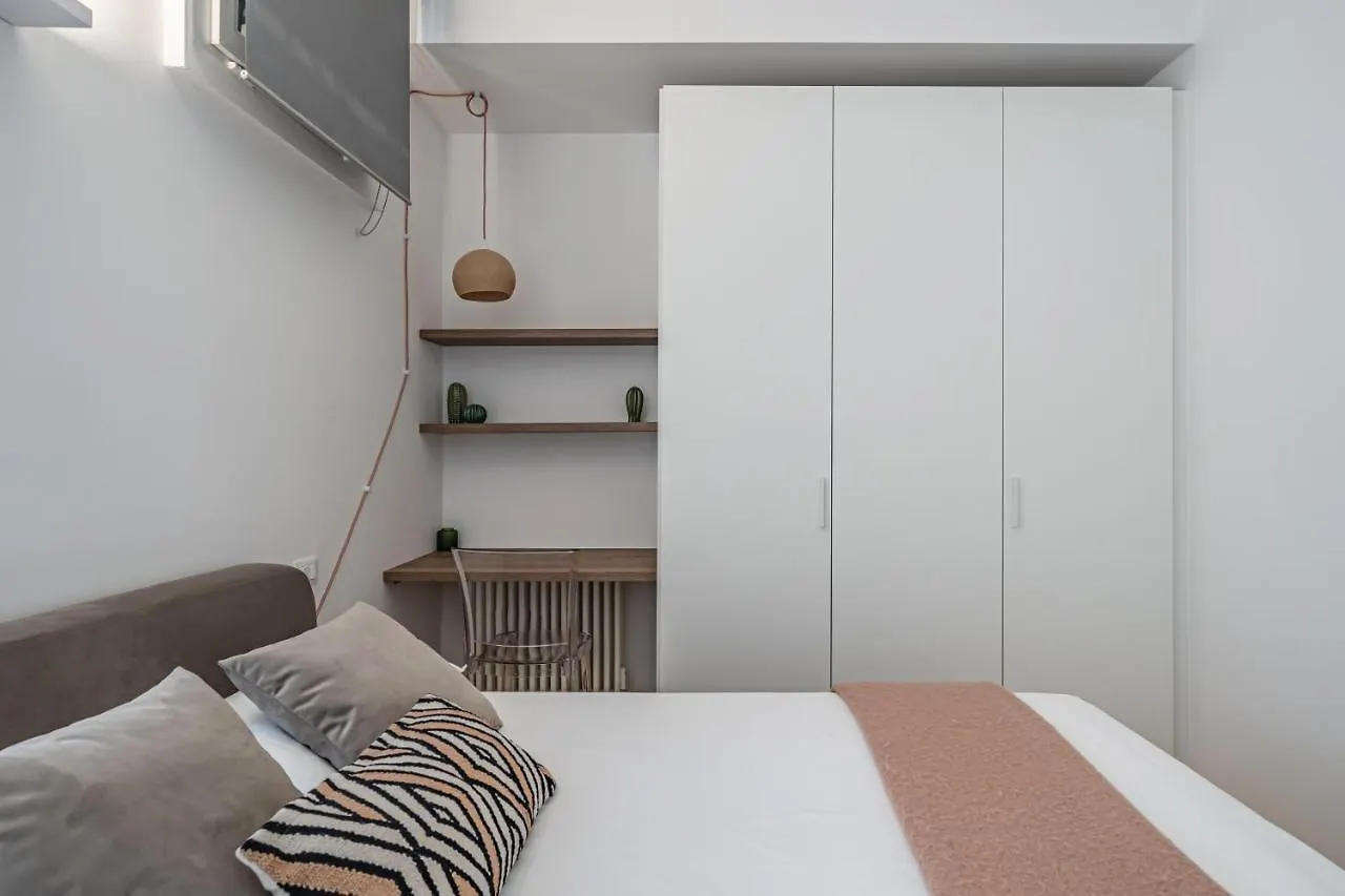 Milano Apartments S Agostino - Porta Genova