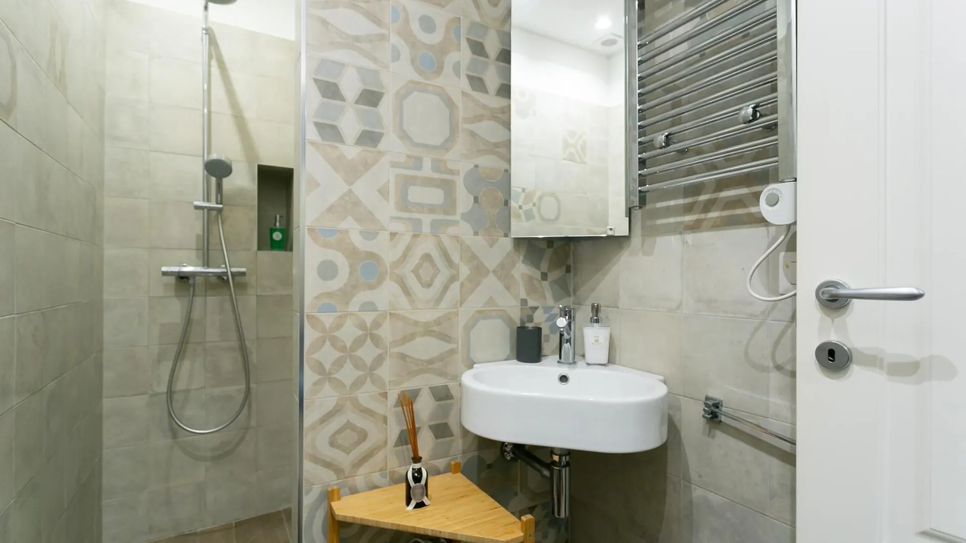 Milano Apartments S Agostino - Porta Genova 0*,